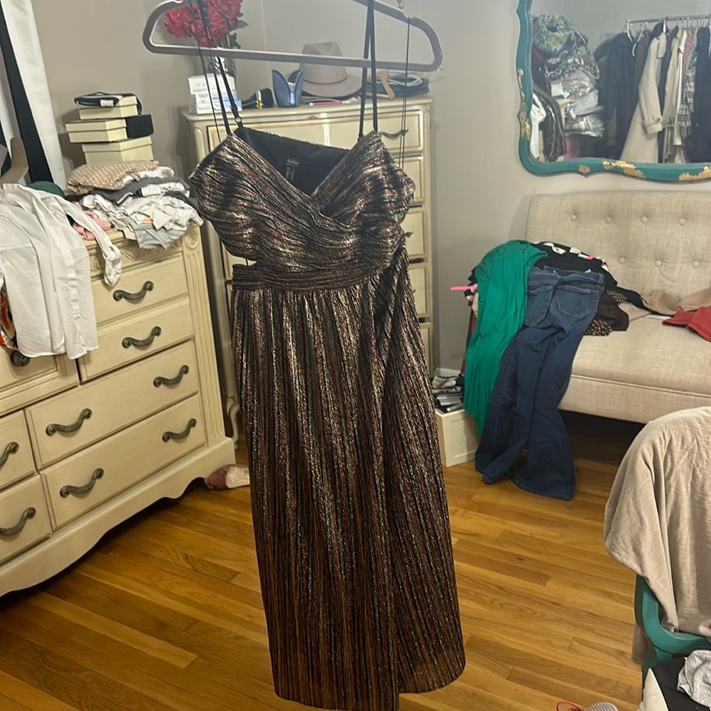 Aidan by Aidan Mattox cut out dress size 6